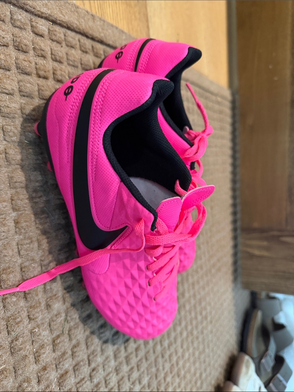 Nike Tiempo Soccer Cleats 6Y